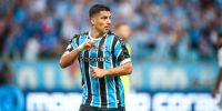 Renato deixa dúvida sobre futuro de Luis Suárez no Grêmio