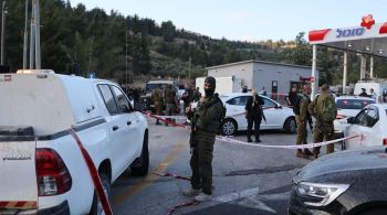 Incidente aconteceu próximo ao assentamento de Eli, quando um grupo armado abriu fogo; grupo Hamas respondeu que ação era uma resposta à invasão de tropas de Israel a uma cidade palestina na segunda-feira