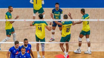 Seleção Brasileira masculina derrotou a França por 3 sets a 1 neste domingo (25) na cidade de Orléans