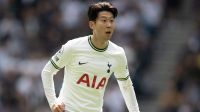 Sul-coreano Son, astro do Tottenham, fica um ano mais novo; entenda