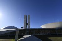 Zona Franca de Manaus, fundo para estados e serviços dominam reta final do debate sobre reforma tributária