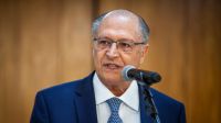 Apagão no Brasil: Alckmin diz que recuperação total do sistema elétrico deve ocorrer “em poucas horas”