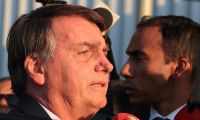 Defesa de Bolsonaro diz que hacker apresentou “informações falsas” na CPMI e cita crime de “calúnia”