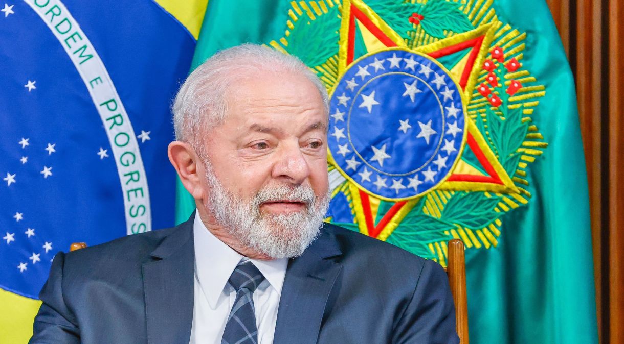 Lula sinalizou que, para resolver o imbróglio, pode criar um novo ministério