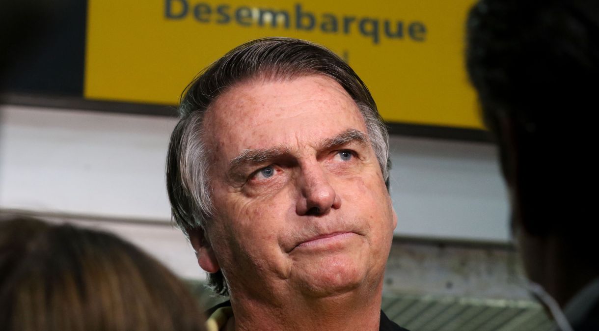 Inquérito da PF indicia Bolsonaro pois dois crimes