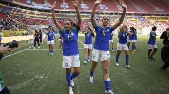 À CNN Rádio, a diretora técnica do Museu do Futebol Marilia Bonas ponderou que, apesar da conquista, a história do futebol feminino é marcada por desigualdades 