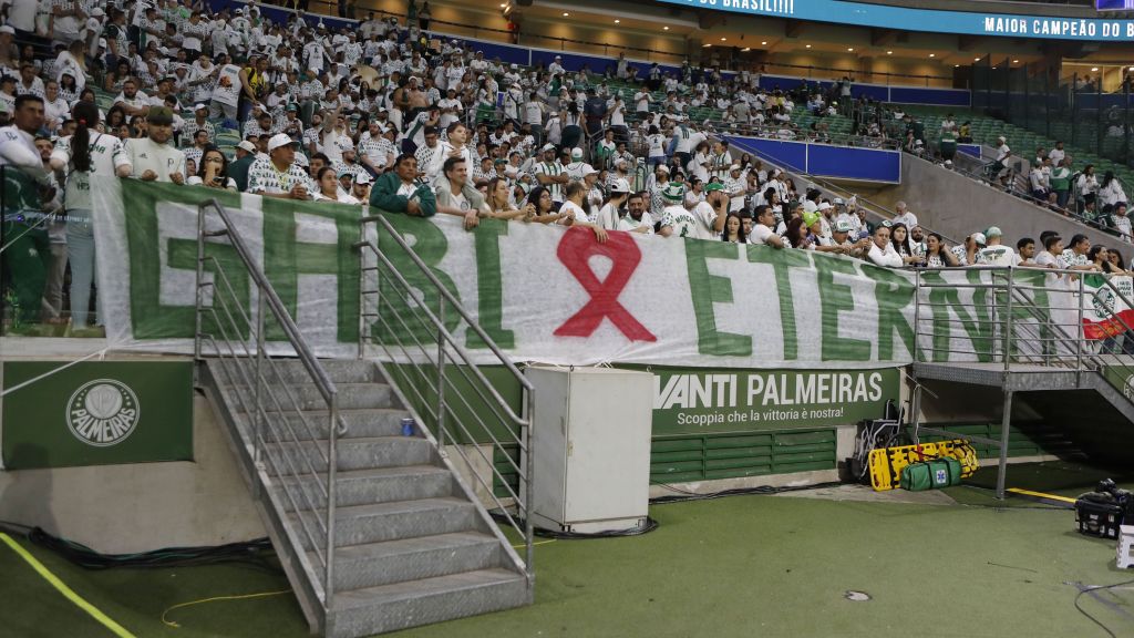 Mancha Verde estende faixa em homenagem a Gabriela Anelli