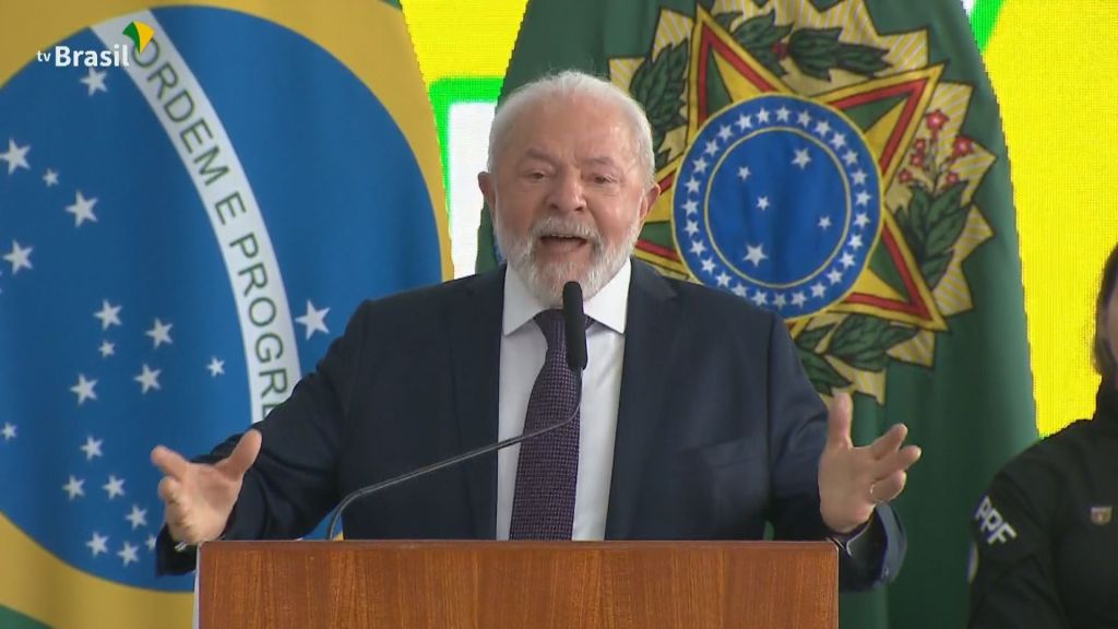 Lula lança programa de ação na segurança