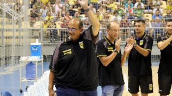 Os ex-clubes e a Confederação Brasileira de Futsal prestaram homenagens ao treinador