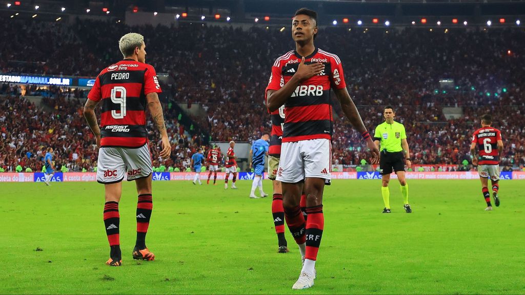 Bruno Henrique e Pedro marcaram os gols do Flamengo