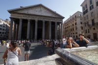 “Tempestade de calor” se estende ao sul da Europa e alertas de saúde são emitidos