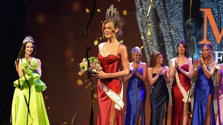 Miss Holanda, Rikkie Kolle, será uma das concorrentes para a coroa do Miss Universo 2023