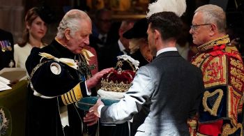 Após a cerimônia principal, ocorrida em Londres no mês de maio, foi a vez de o casal real receber mais uma coroa. Evento aconteceu em Edimburgo, nesta quarta-feira, e contou com diversos elementos históricos e ritualísticos