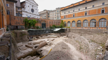 Ruínas foram desenterradas a poucos metros do Vaticano e revela local onde o governante ensaiou poesia e música