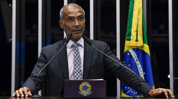 Ex-jogador foi acusado de envolvimento em um esquema de desvio de dinheiro de projetos de esportes da Prefeitura do Rio
