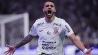 Fluminense deve esperar o final do Mundial para anunciar Renato Augusto oficialmente