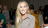 Sarah Jessica Parker diz que “passou da idade” de fazer facelift; saiba se existe idade máxima