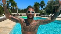 Neymar se hospeda em mansão de luxo com piscina gigante em Ibiza; veja fotos