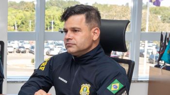 Ex-diretor da PRF entregou camisa do Flamengo com número “22” a Anderson Torres e pediu votos ao então presidente no Instagram