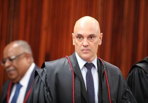 Análise: Às vésperas de despedida no TSE, Moraes quer deixar sua marca em julgamento de Moro