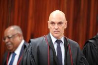 "Eleitor não pode ser enganado e induzido por notícias falsas”, diz Moraes