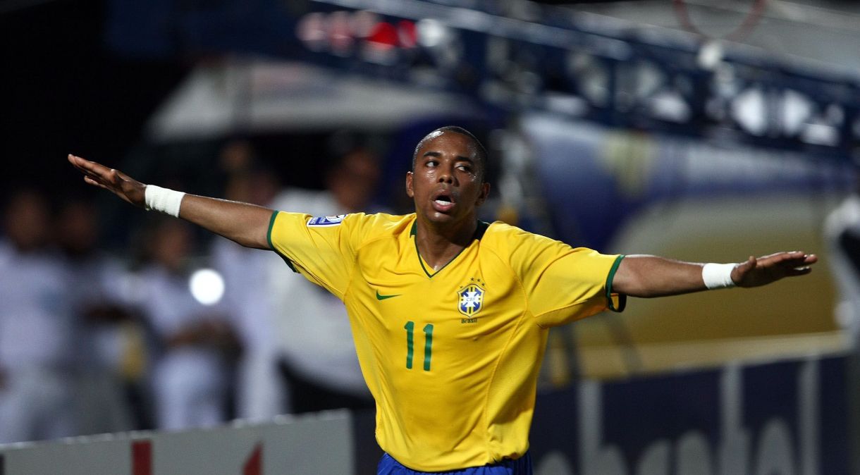 O ex-jogador Robinho quando atuava pela Seleção Brasileira