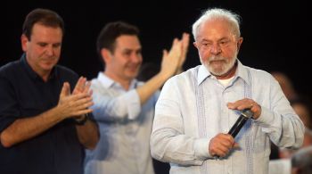 Presidente participou de evento no Rio de Janeiro para anúncio de investimentos em mobilidade urbana; Lula ofereceu apoio ao governo na segurança pública