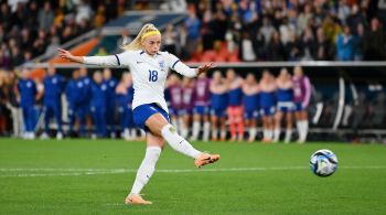 A atacante Chloe Kelly anotou o gol que colocou a Inglaterra nas quartas de final da Copa do Mundo Feminina