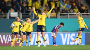 Japonesas perderam para a Suécia por 2 a 1 na madrugada desta sexta-feira (11); suecas enfrentarão a Espanha