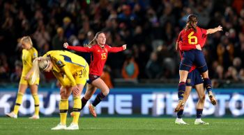 Espanholas venceram as suecas por 2 a 1 e agora esperam adversária na decisão do Mundial 