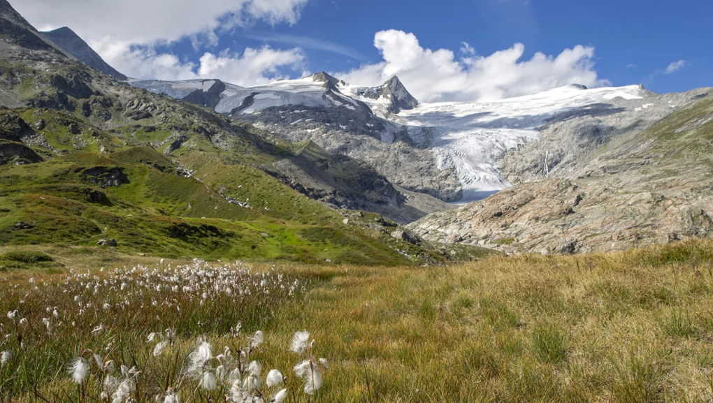 Corpo foi encontrado na geleira Schlatenkees, no Tirol Oriental, na Áustria