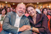 Lula publica foto com Dilma em dia de lançamento do Novo PAC