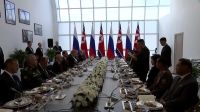 Putin oferece banquete para Kim Jong Un na Rússia; veja cardápio