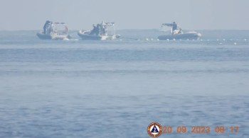 Barreira flutuante foi descoberta por navios filipinos durante uma patrulha marítima de rotina