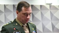 Militares avaliam que promoção de Mauro Cid é possível, mas improvável