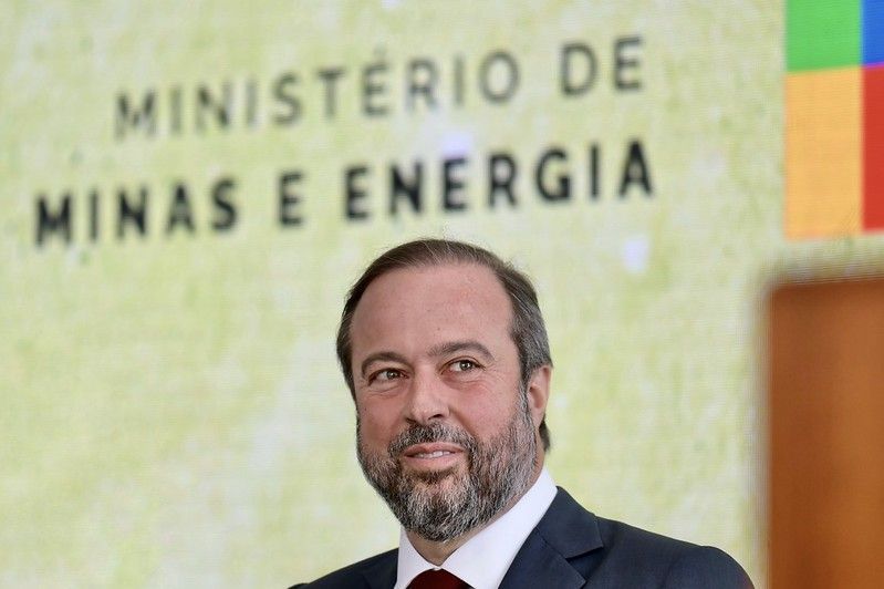 Ministro Alexandre Silveira: Petrobras precisa investir em novas fronteiras de exploração de petróleo, mas intensificando o olhar para combustíveis verdes e fontes alternativas
