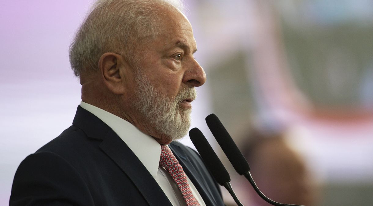 Recém-operado Lula gravou o vídeo que também foi exibido em evento da Petrobras