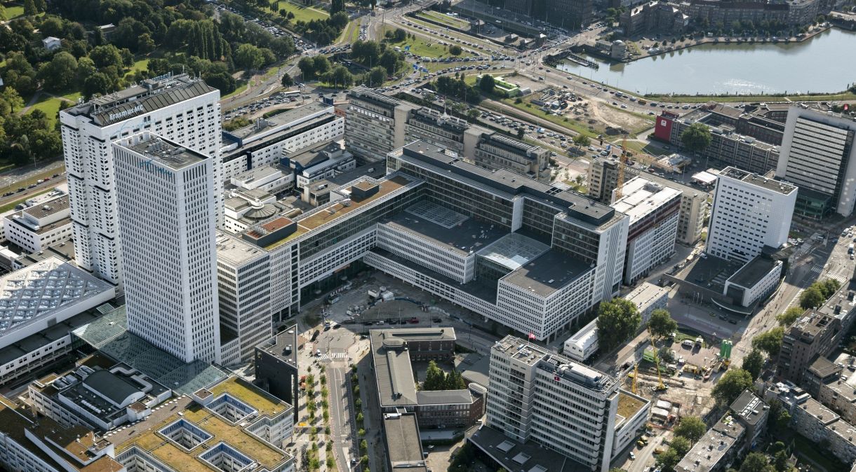 Centro Médico da Erasmus University, em Roterdã, foi atacado a tiros nesta quinta-feira (28)