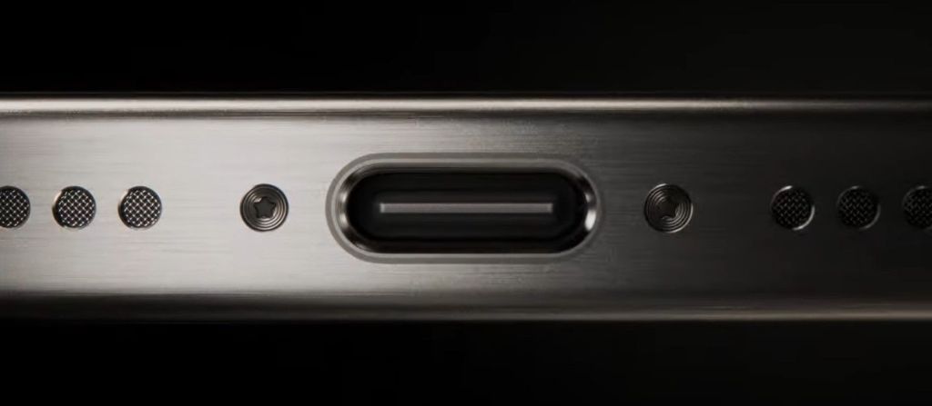 Novo iPhone 15 chega com entrada USB-C