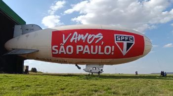 Veículo sobrevoa cidades do interior e capital paulista antes da decisão com o Flamengo