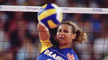 Ex-jogadora de vôlei morreu nesta quinta-feira aos 43 anos