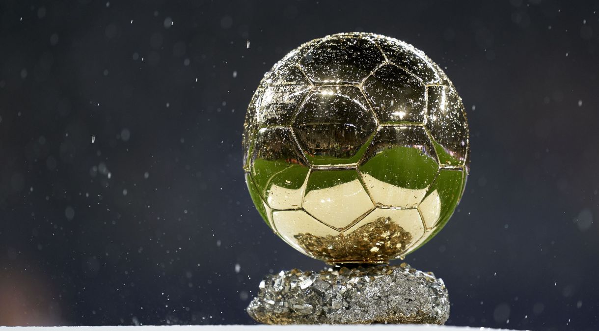 Bola de Ouro será entregue pela revista France Football aos melhores do ano