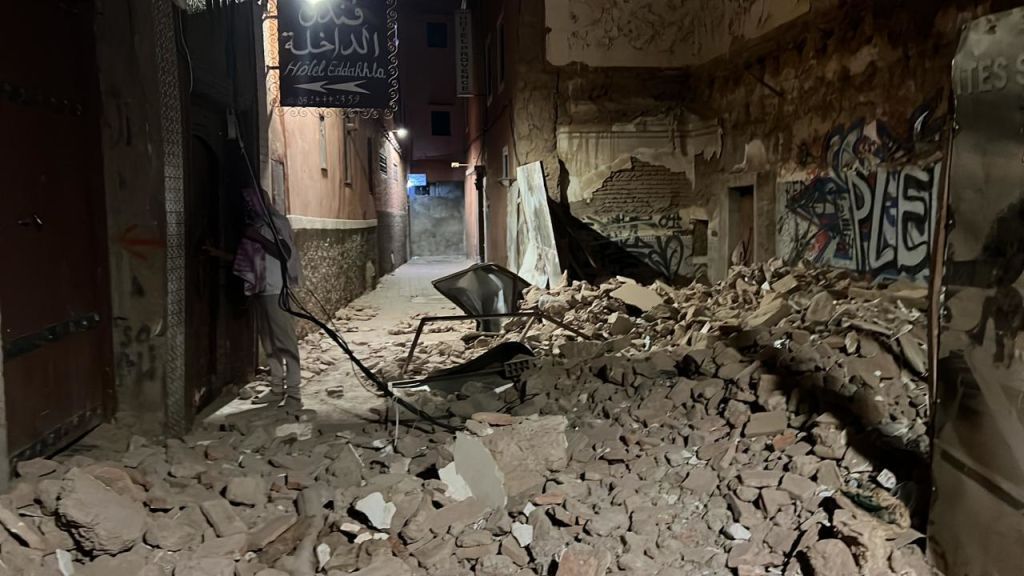 Escombros após um terremoto de magnitude 6,8 em Marrakech, Marrocos, em 9 de setembro de 2023