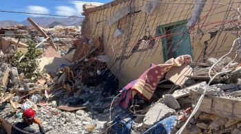 Número de feridos subiu para 2.562; terremoto atingiu o país na noite da sexta-feira (8)