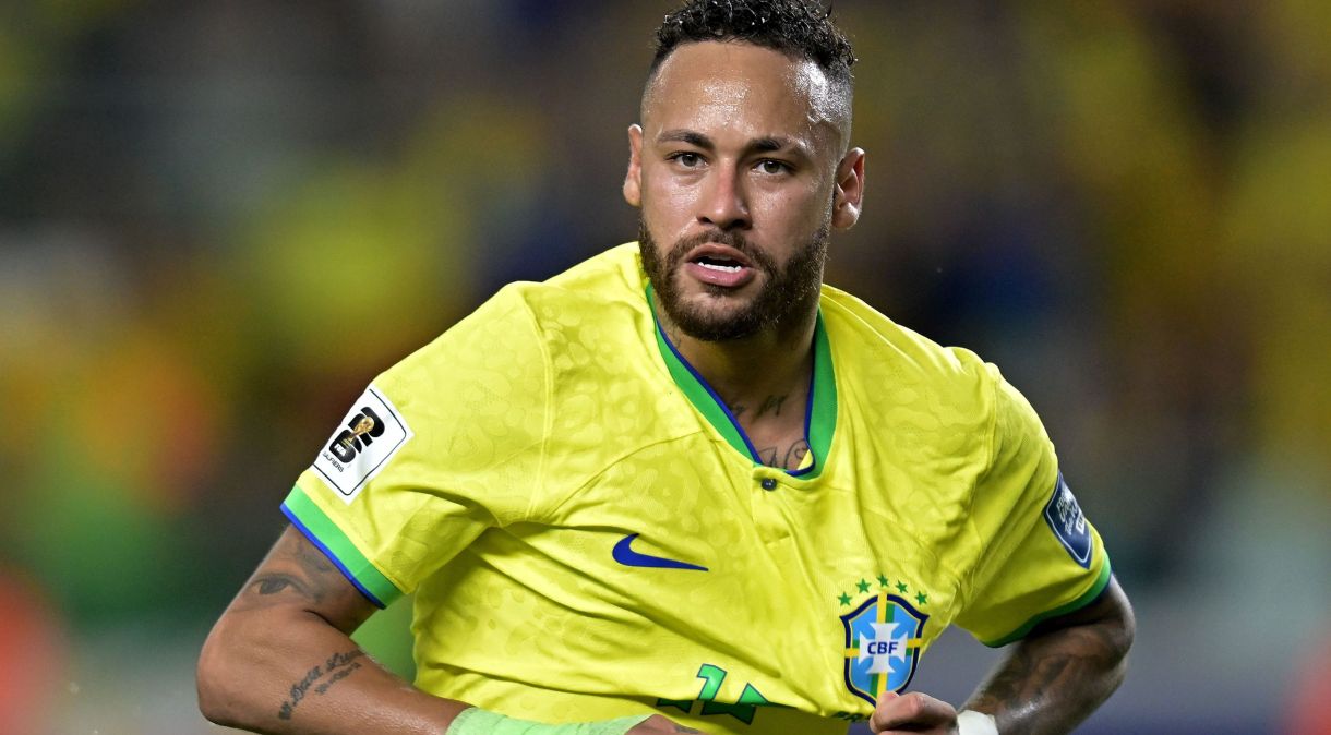 Neymar comemora 78° gol pela Seleção