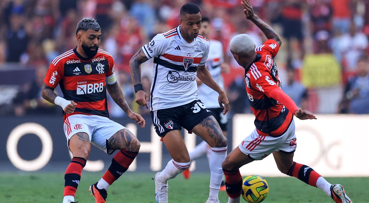 Flamengo e São Paulo se enfrentam pelo primeiro jogo da final da Copa do Brasil