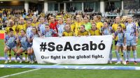 Jogadoras de Espanha e Suécia se unem em protesto antes de jogo: “Nossa luta é global”