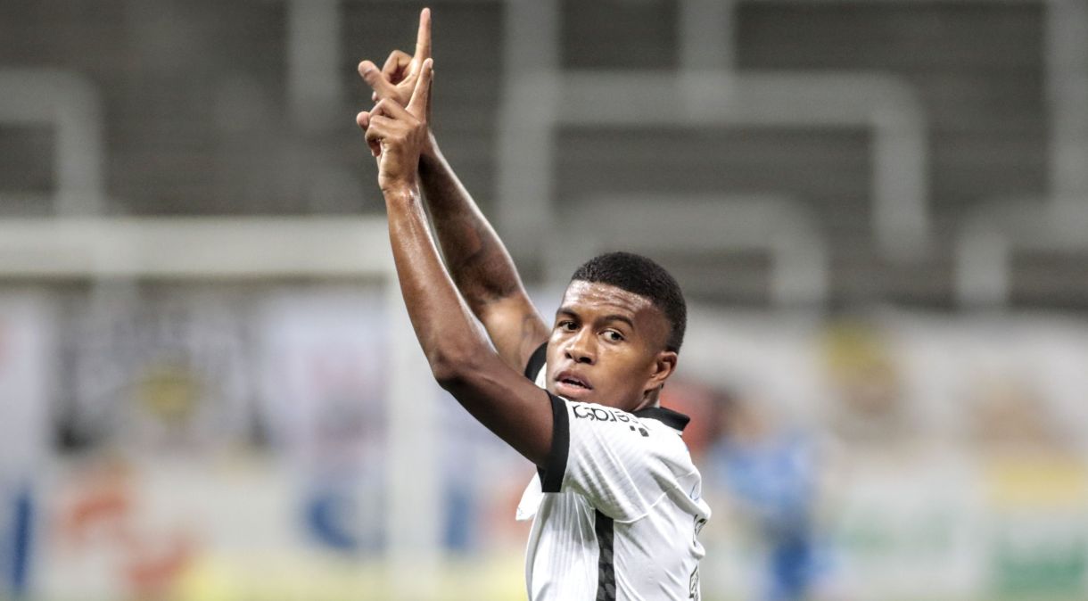 Léo Natel tem contrato com o Corinthians até o final de 2024