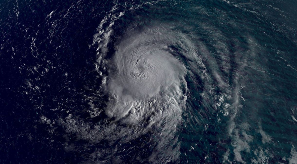 Imagens de satélite mostram furacão Lee no Oceano Atlântico