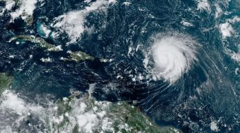 Trajetória da tempestade que está sobre o Atlântico vai depender da direção de correntes de ventos da região nos próximos dias